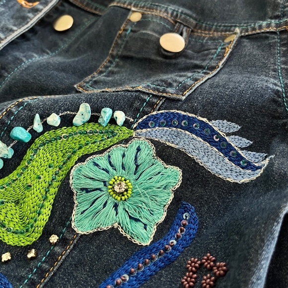 Double D Ranch Blue Jean Denim Jacket Embroidered Bedazzled - Picture 6 of 10